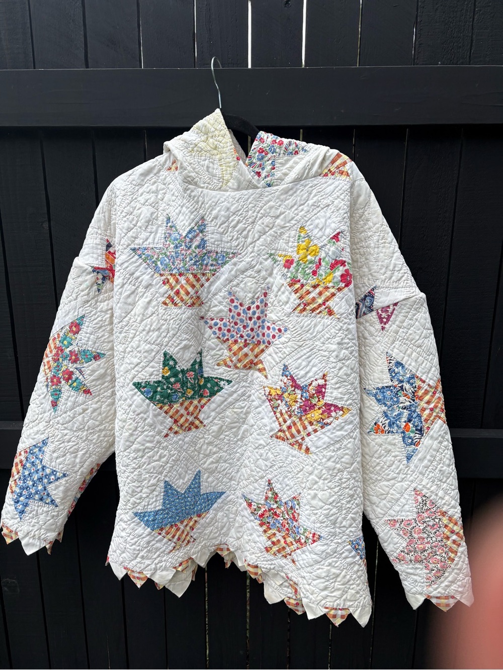 Vintage White Quilted Woman’s Hoodie - Picture 4 of 10